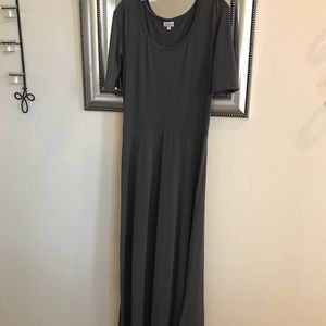 ✖️SOLID DARK GRAY LULAROE ANA✖️